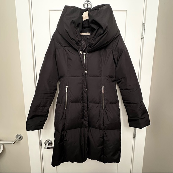 AQUA Bloomingdale’s Long Down-Filled Winter Puffer Coat - Picture 16 of 16